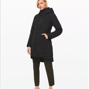 Lululemon Snow Warrior Parka NWT-black size 4